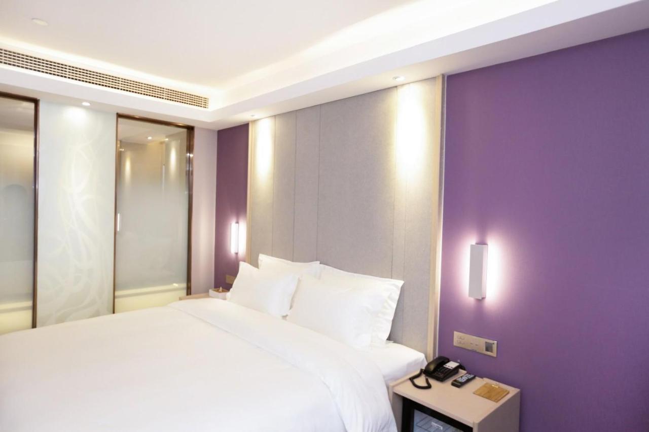 Lavande Hotel Цзиндечжен Екстериор снимка